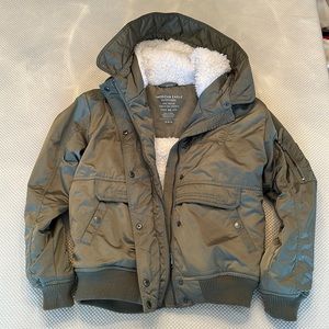 American Eagle Outfitters jacket. Olive green, medium, very good condition